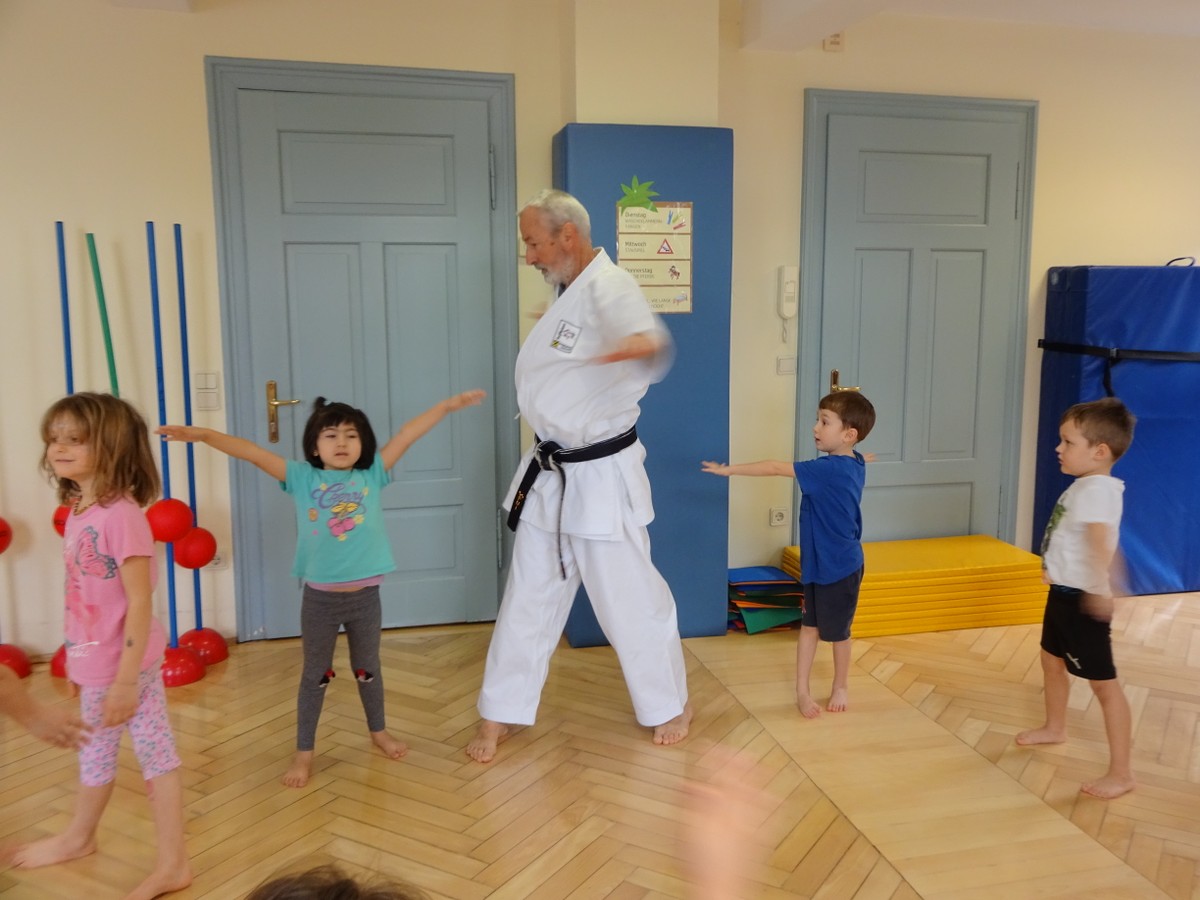 Karate (1).JPG
