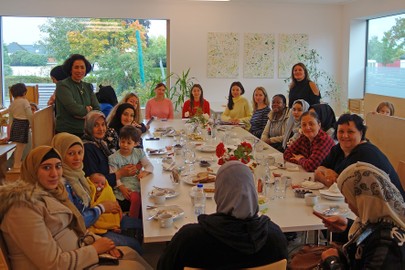 Großer Andrang beim informativen Frauenfrühstück im Familienzentrum